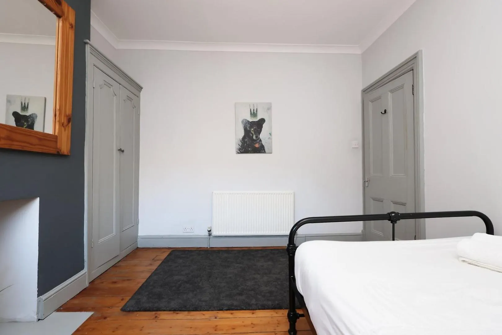 Central Cardiff Victorian Town House Free Parking