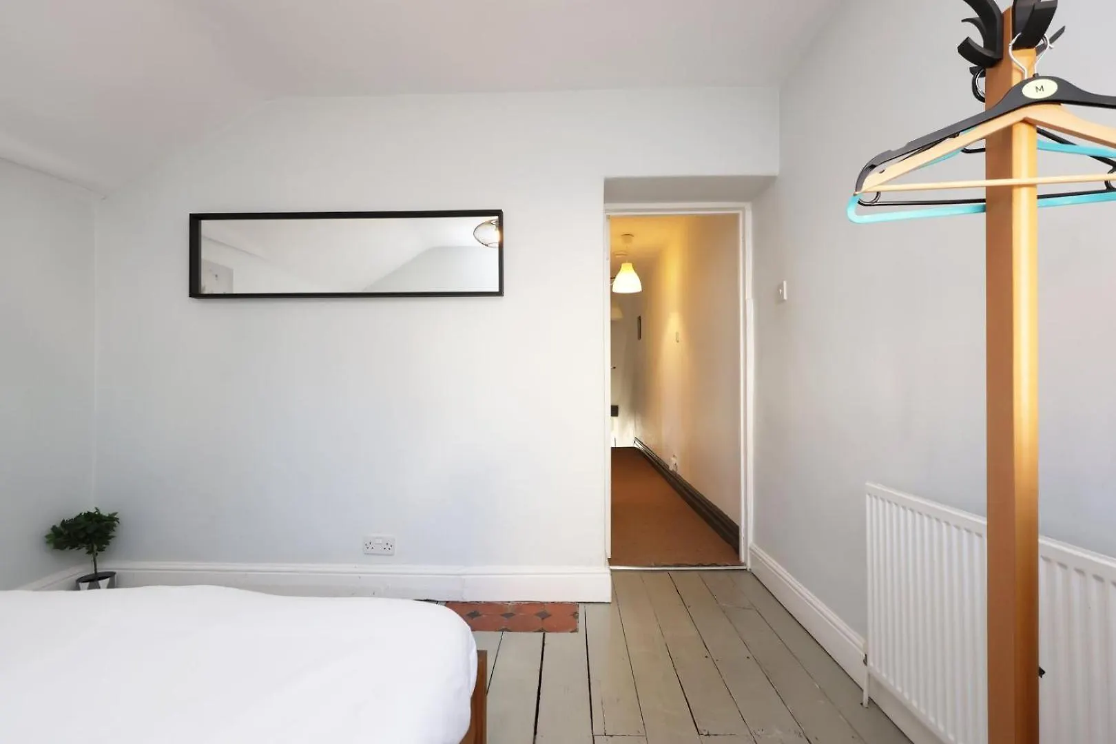 Central Cardiff Victorian Town House Free Parking Apartment