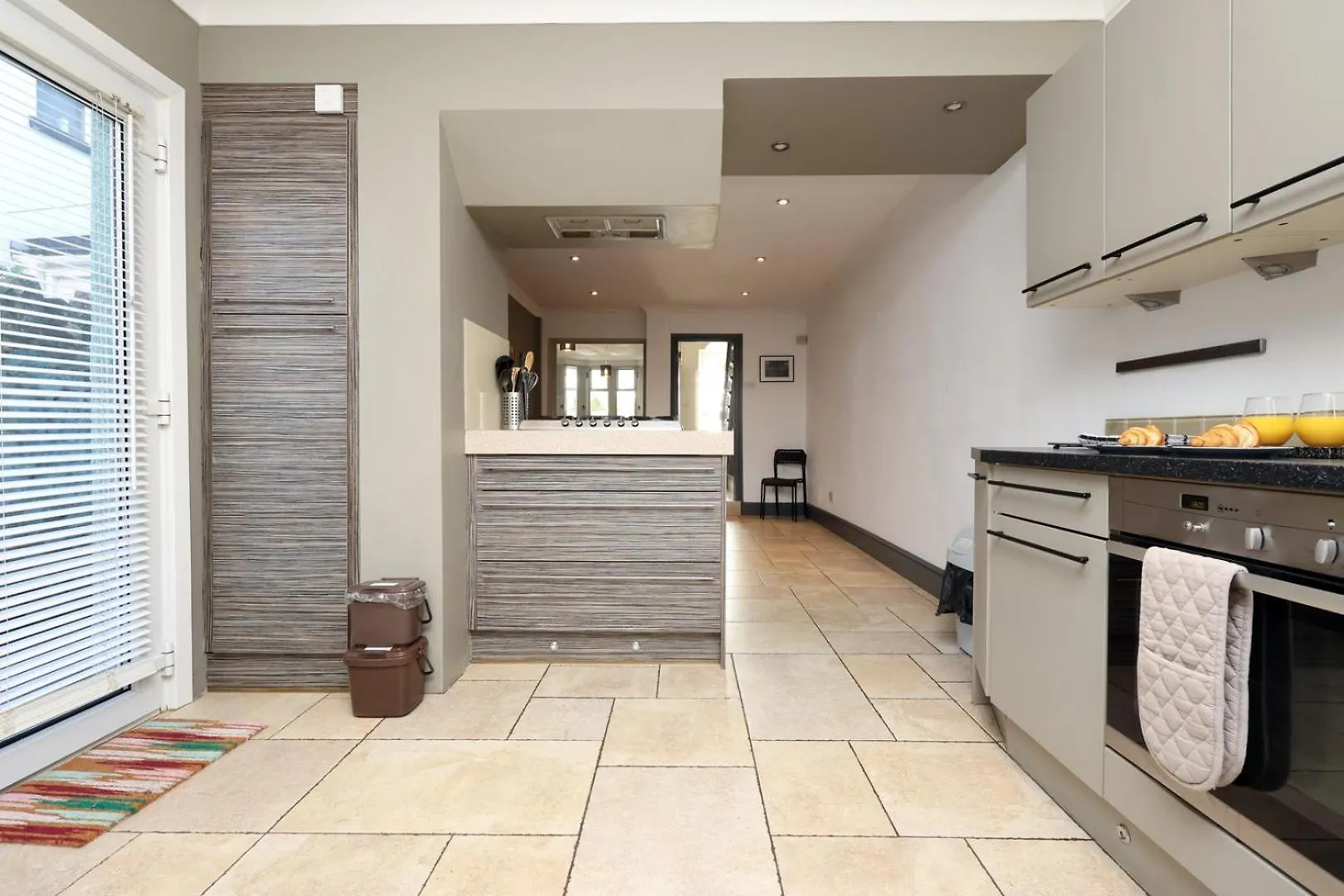 Central Cardiff Victorian Town House Free Parking Apartment